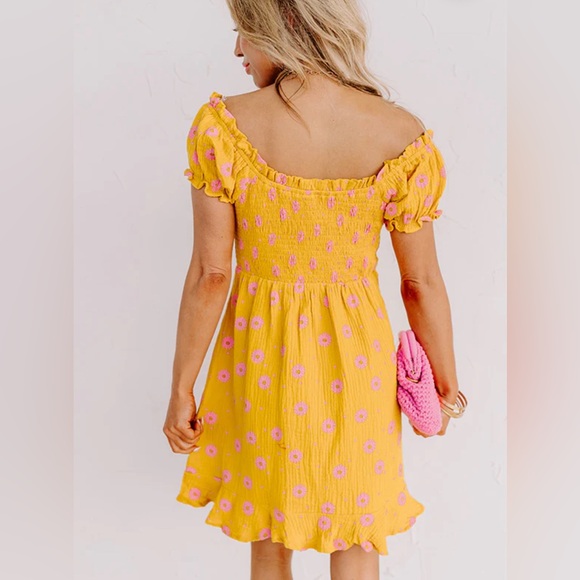 Entro mustard & pink floral mini dress - Picture 2 of 7